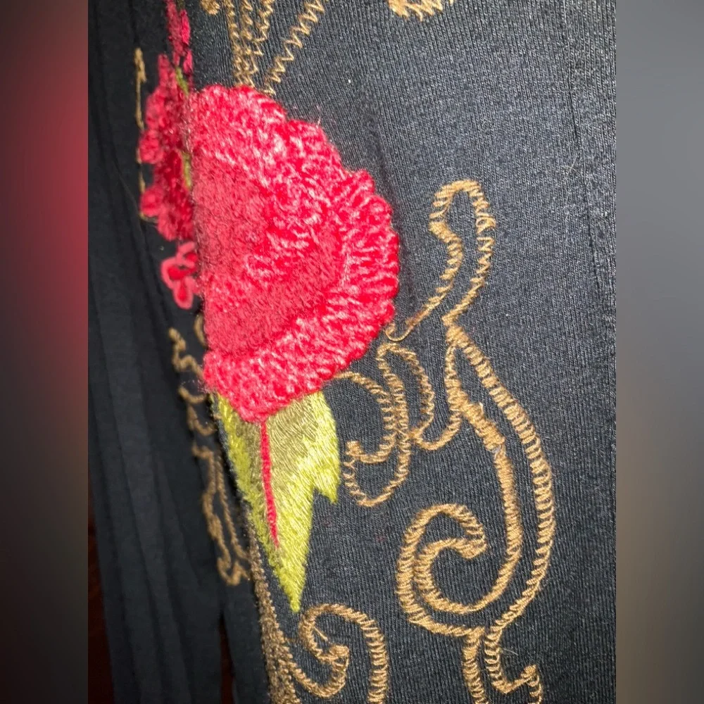 ATHLETA Black Jersey Dress w/Roses - Picture 11 of 11